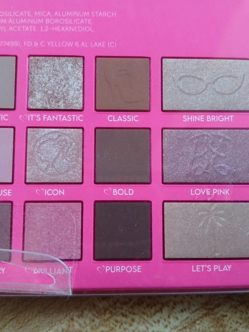 Barbie Hello World Beauty Palette - Pink and Blue - Picture 5 of 5